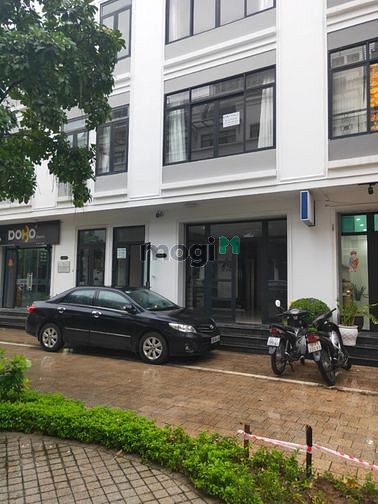 Cho thuê nhà Vinhomes đường Hàm Nghi,Nam Từ Liêm,Hn.DT 93m,5 tầng có t