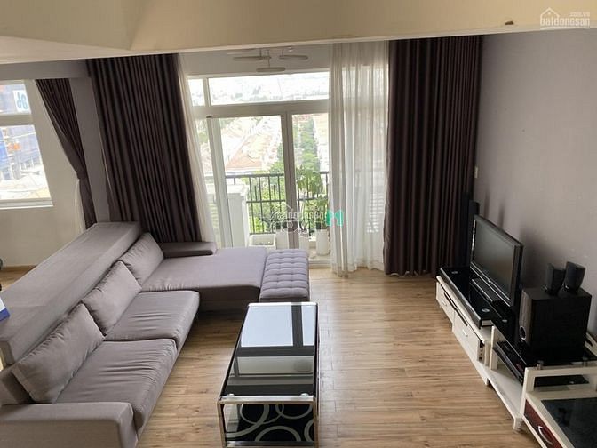 Bán Penthouse Cảnh Viên 300m2 cầu cao view đẹp đầy đủ nội thất