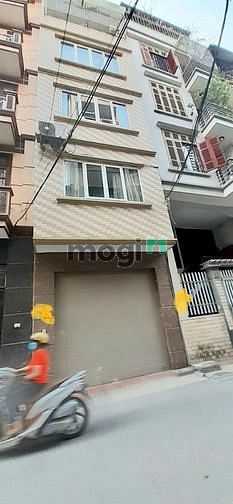 Cho thuê nhà MP Nguyễn Chánh - Cầu Giấy, dt 95m x 4 tầng, mt 6m, 75tr