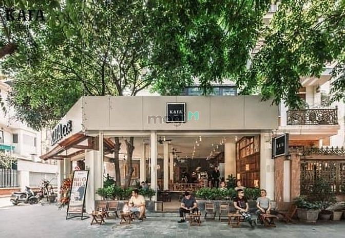 Cho thuê nhà lô góc phố Hai Bà Trưng mặt tiền 12m