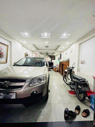 Bán Gấp Nhà 4 Tầng BTCT HXT  Đường D1, P25, 5PN, Chỉ 16 Tỷ TL