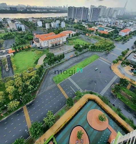 Bán nền KDC Huy Hoàng vị trí siêu đẹp DT 160m2 giá 24.8 tỷ  alo e Nhi