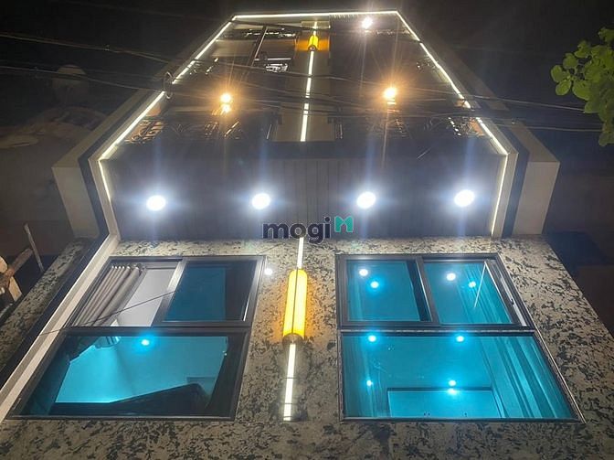 ?CCMN Nguyễn Ngọc Vũ-gần phố -ô tô -160M2x7T Mt 6M d/tiền 200tr/th?