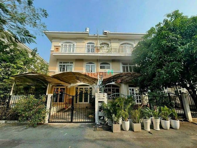 Bán gấp: Biệt thự Mỹ Gia - Phú Mỹ Hưng, Quận 7. 11x20m, giá 49tỷ
