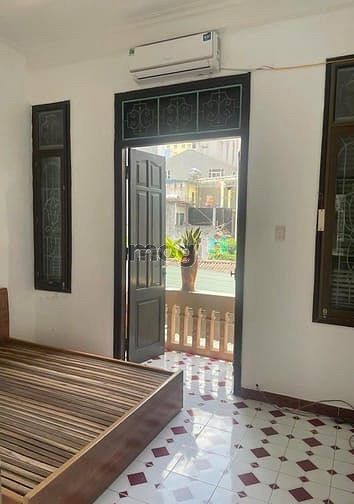 Bán nhà Lê Văn Lương, 48m2, 4 tầng, mt 4,8m,  gần phố, 10.2 tỷ
