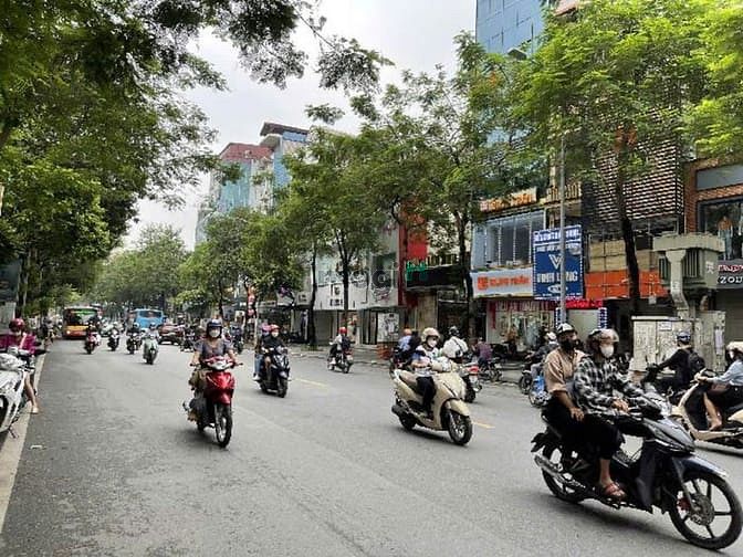 Mặt phố Thái Hà- Vỉa hè- Kinh doanh- 2 Thoáng- Dt 135M- 6Tầng- Hơn50Tỷ