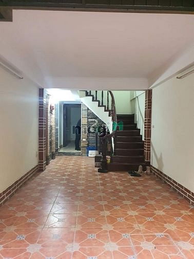 Cho thuê nhà riêng ngõ 22 Phùng Chí Kiên, diện tích 50 m2 x 5 tầng