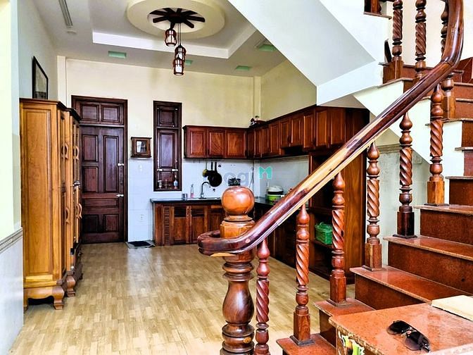 Bán nhà 1t2l 3pn hẻm xe hơi đường 30 linh đông