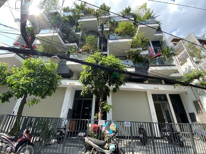 Bán nhà MT: 184/1B Lý Chính Thắng, phường 9, Quận 3