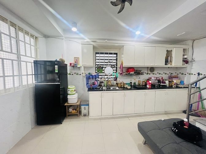 Bán gấp nhà Hồ Thị Kỷ. quận 10.HXH