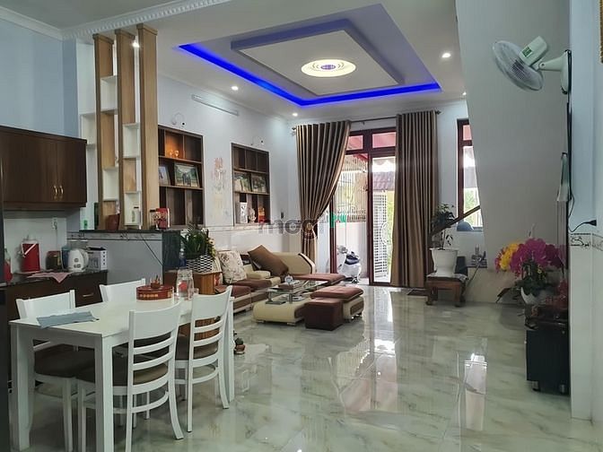Bán nhà 3 tầng 2PN, 28m2, Hẻm xe hơi, Trần Văn Cẩn, Tân Phú, chỉ 2,8tỷ