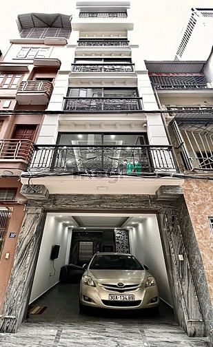 Cho thuê nhà ngõ 35 cát linh 70m x 4T ô tô đỗ cửa