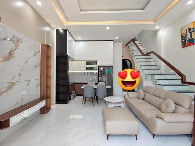 Bán gấp nhà giá 3ty220 ở đường Đào Duy Anh, P9, Phú Nhuận, SHR