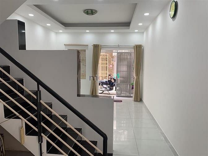 Bán nhà 2 Lầu -Nở Hậu-10m Ra Hoàng Quốc Việt -Quận 7,Ngang 4X10.2m