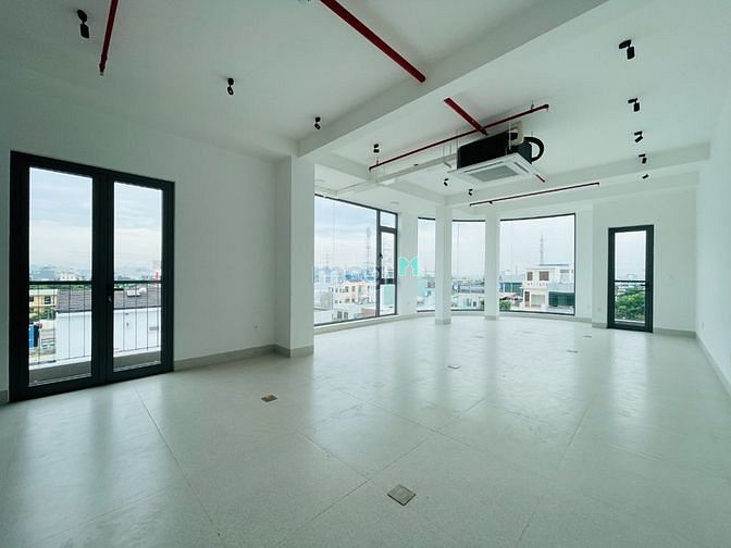 Văn phòng 70m2 2 mặt tiền đường Nguyễn Bá Lân - gần chợ Bắc Mỹ An