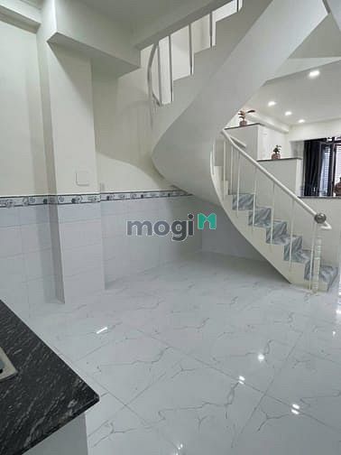 Bán nhà mới Tân Bình - Phường 5- CMT8 - oto trước nhà Giảm còn 6.3 tỷ