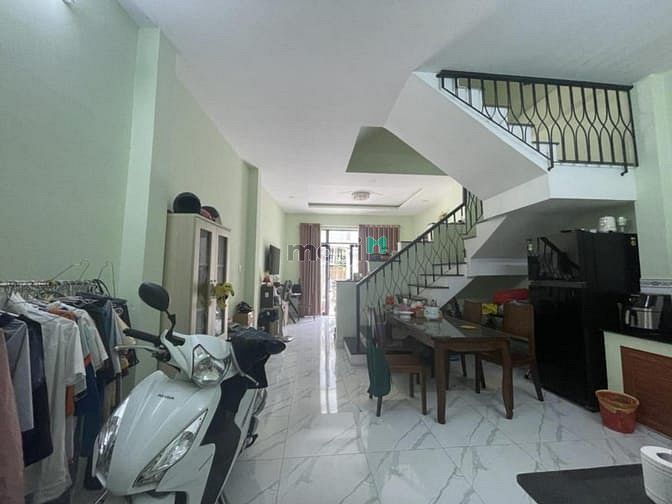 ?Nhà Hẻm Xe Hơi 5m Nguyễn Duy Trinh, 3 Tầng, 61.1m2, Nở Hậu, Quận 9