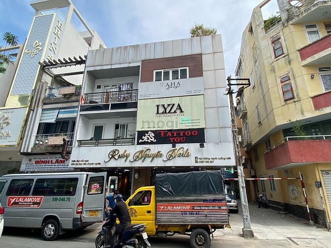 Bán nhà GÓC 116-118 Bàn Cờ, P.3, Q.3. DT: 8.12x21.25m