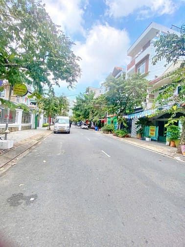 Giá tốt- Dãy trọ 8x19m Đường số Tân Quy Sát Ngay Nguyễn Thị Thập Q7