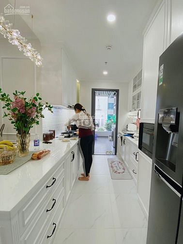 Gia đình tôi kẹt tiền cần bán nhà gấp 2PN -86m2 để lại nội thất