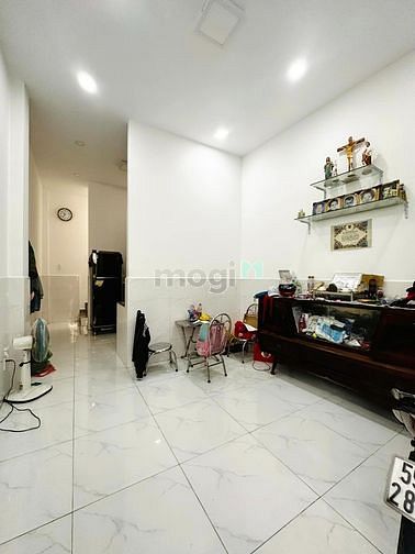 Bán Nhà 2 Tầng 52m2, HXH DT 6.5m x 8m Quận 3 Full Nội thất chỉ 6,19 tỷ