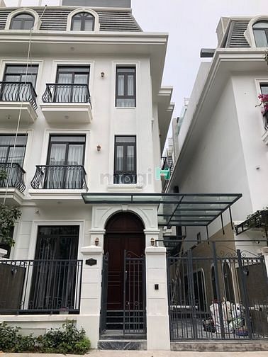 nhà Biệt thự LK Vinhome Greenbay dt 100m x4t + 1 hầm. Kinh doanh đỉnh