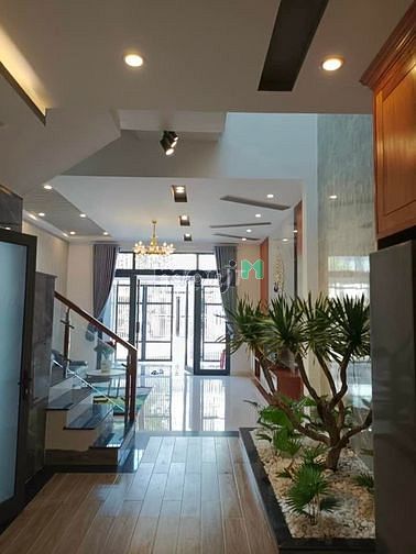 Cần bán nhà trần hưng đạo ,p2,Q5 ,Dt:58m2/Giá 2tỷ650tr SHR
