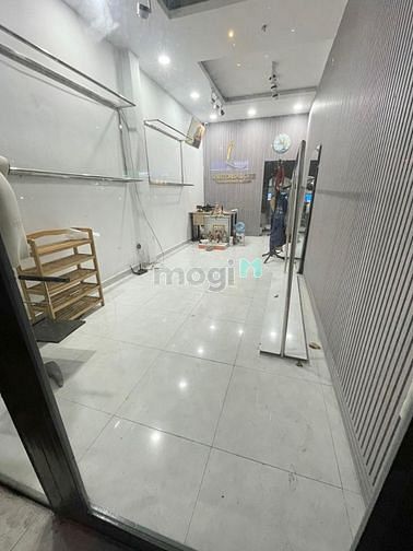 Mặt bằng kinh doanh Cộng Hòa ? kd đc mọi ngành nghề