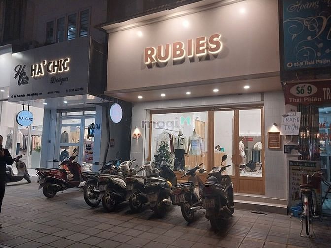 Mặt phố Đội Cấn vị trí đẹp - Khu văn phòng ăn uống đông đúc