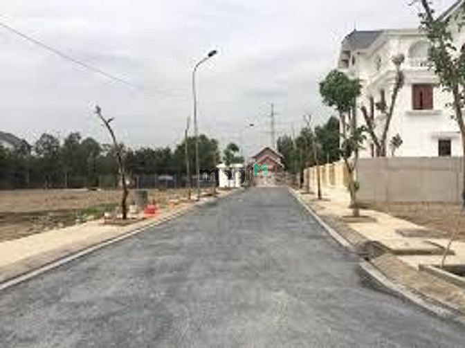 Cho thuê  Đất Đường 27 & 24, sau lưng Parkson  gần phở Nam Vương A