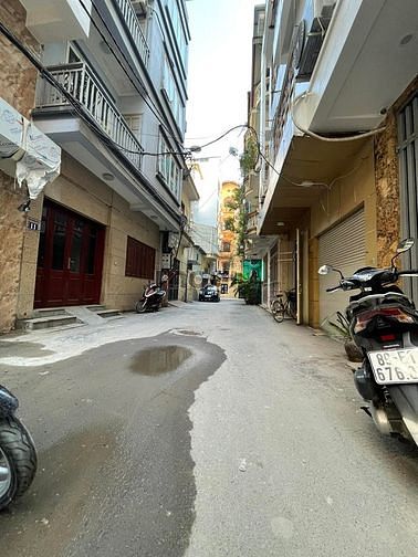 Phân lô Hoàng Quốc Việt - View Nguyễn văn Huyên - 56m2 - MT 5m -10 tỷ
