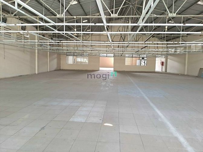 Cho Thuê Xưởng Container 2000m Bà Điểm Hóc Môn