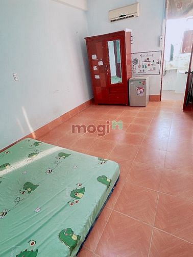 Phòng trọ giá rẻ trung tâm quận 10 gần công viên Lê Thị Riêng