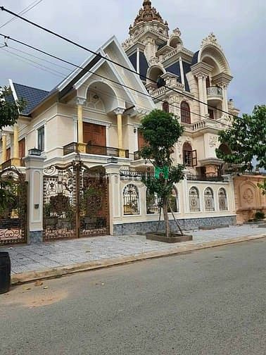 Nhà khu nội bộ 91 Trần Quốc Toản, Q. 3, DT: 11x12m, CN: 112m2, 3 lầu,