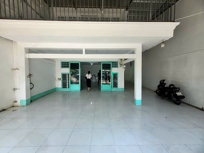 Cho thuê mặt bằng An Phú Đông q12 _dt:8*25 có gác ở lại