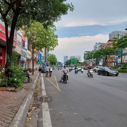 Bán mặt phố Xã Đàn- Lô góc - Vỉa hè- Kinh doanh- 465m- MT 12m- 248 Tỷ