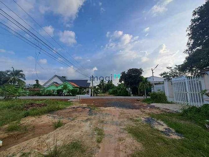 CẮT LỖ LÔ 165m2 chỉ 430tr tại xã Hiệp Tân Hòa Thành Full thổ cư