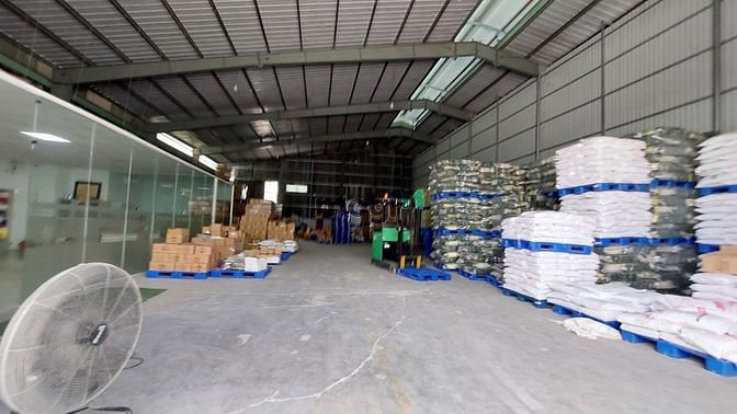 Thuê kho, mặt bằng 1400m chia nhỏ 800m Quận 7 SẢN XUẤT  ? *LÂU DÀI.
