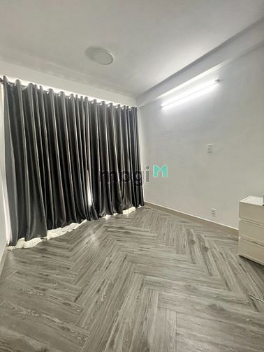 Cho thuê mặt bằng lầu 1 & lầu 3 mặt tiền 18 Bàn Cờ Q3 tiện KD online