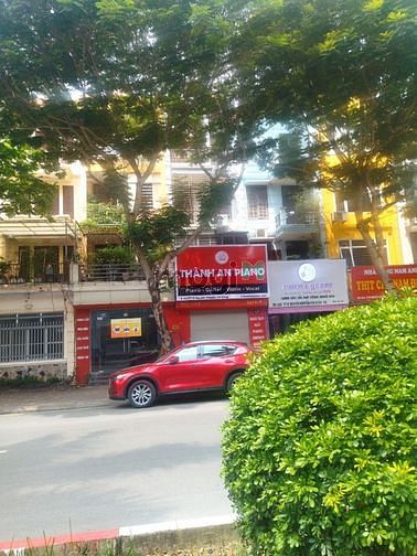 Cho thuê LK KĐT Văn Khê-HĐ  Xd; 70m2x 5 tầng. MT: 5m.có đh, nl giá 25t