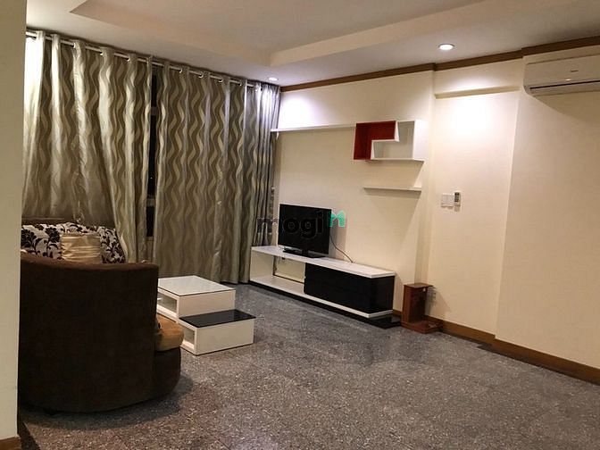 Cần bán gấp căn hộ Phú Hoàng Anh 3PN 2WC (129m2) Giá 2ty9 Sổ hồng