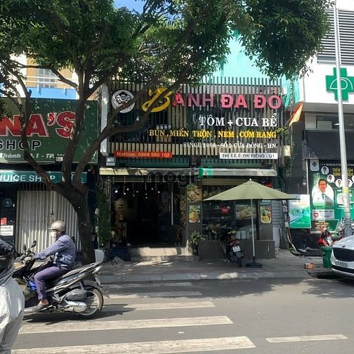 Cho thuê mặt tiền 6M, Lê Thị Riêng, P.Bến Thành, Q.1