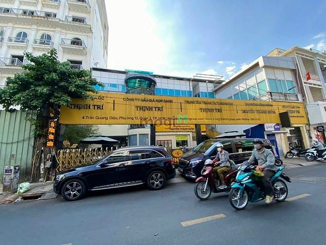 Bán nhà góc 3mt Hoàng Việt Út Tịch  P4 tân Bình. DT: 10x24m. Giá 69 tỷ