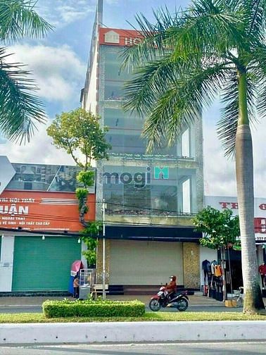Nhà trệt 3 lầu mặt tiền 3 tháng 2, Hưng Lợi, Ninh Kiều, Cần Thơ