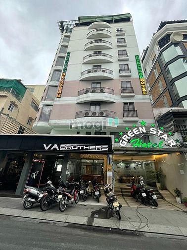 Khách sạn Đỗ Quang Đẫu có 33p cao cấp, DT 16x13(142m2) KC 9T giá 99 tỷ