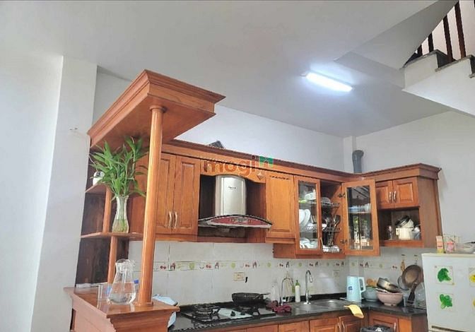 chủ bán căn nhà tâm huyết tự xây 5 tâng x 31m,giá 3tỷ có thương lượng