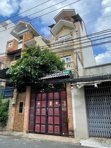 Cho thuê nhà ngang 6m đường xe tải Nguyễn Đình Khơi, Tân Bình