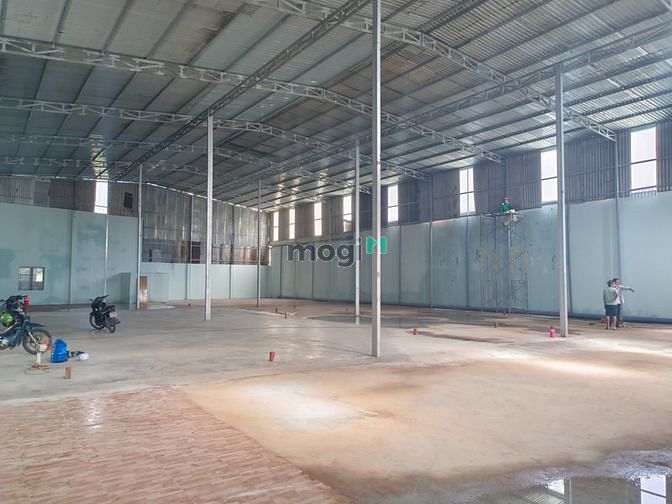 Cho thuê kho xưởng 1400m2 mặt tiền Nguyễn Cửu Phú, quận Bình Tân