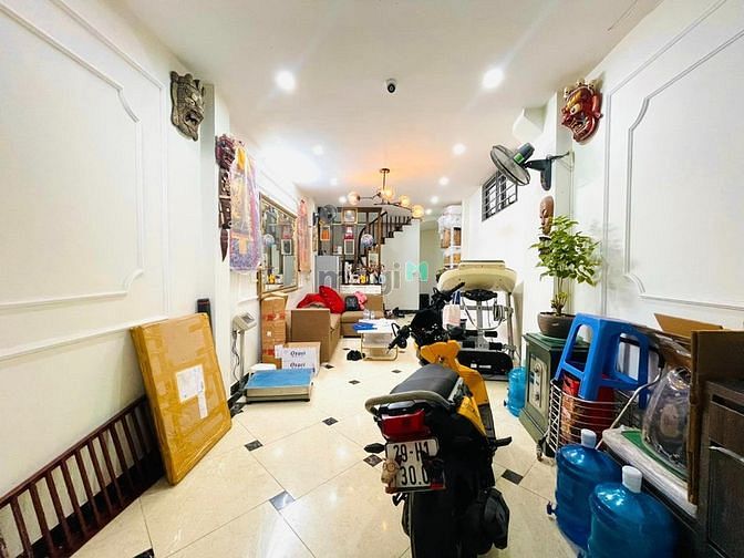 Bán nhà Quan Nhân, Ô Tô, Kinh Doanh, Lô Góc, 45m2 6T MT4m, giá 7.8 tỷ