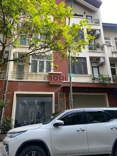 Cho thuê nhà Nguyễn Văn Lộc, Mỗ Lao, HĐ. DT 80m, 4 tầng